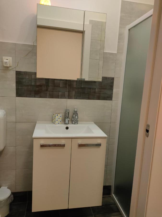The Nice Dreams Studio Apartment 扎达尔 外观 照片